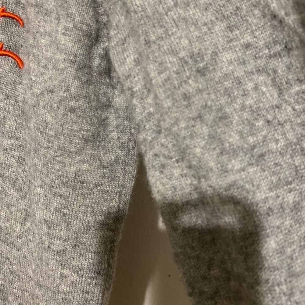 A loves A Women's Pullover Sweater Crew Neck Long Sleeve wool  Gray Size small - Picture 5 of 16